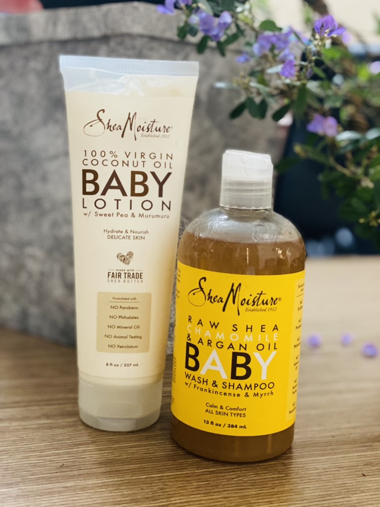 Sữa Tắm Gội Cho Bé Shea Moisture Dừa - Coconut Oil (384ml)