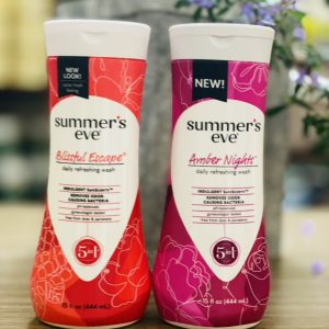 Dung dịch vệ sinh phụ nữ AMBER NIGHTS SUMMER’S EVE  (444ml)  Màu Hồng